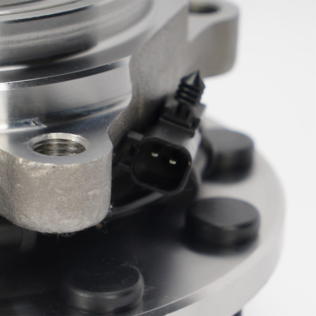 HanHub 515102 Zostava predného kolesa a ložisková zostava kompatibilná s RAM 4500 RAM 5500 Nahrádza HA590273 BR930508 BTD5038AA 15178882