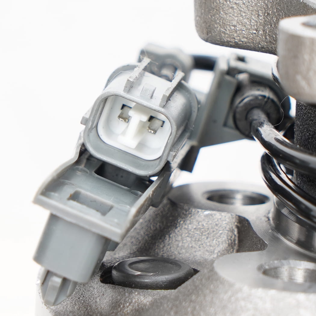 HanHub 515111 Zostava predného kolesa a ložisková zostava kompatibilná s Chevy Colorado Canyon I-350 I-370 Nahrádza HA590023 15100274 81510-02740 FW7111 6-LUG